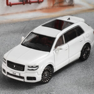 GCD #KS050-462 1/64 Toyota Century SUV (White, LHD)