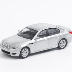 Shadow 1:64 BMW M5(E60) (LHD, Silver)